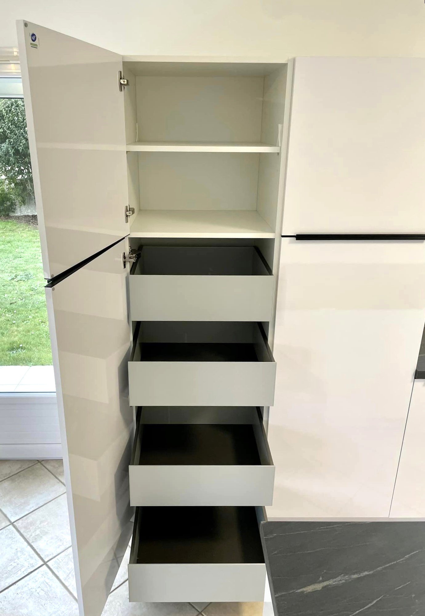 Rangement cuisine laquée blanche