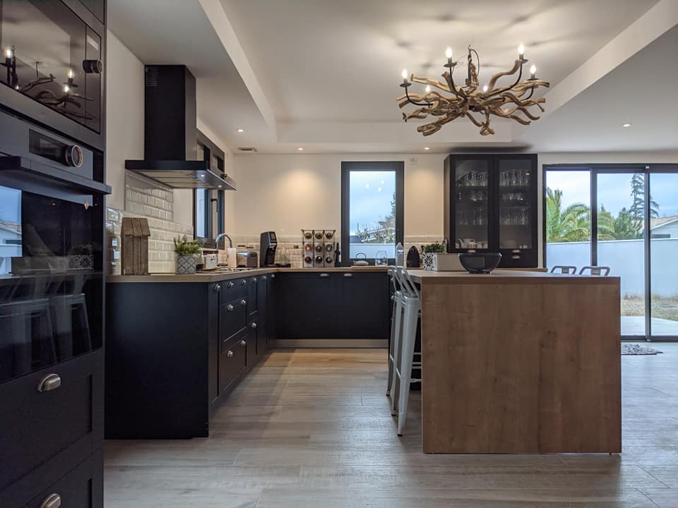 cuisine noire et bois