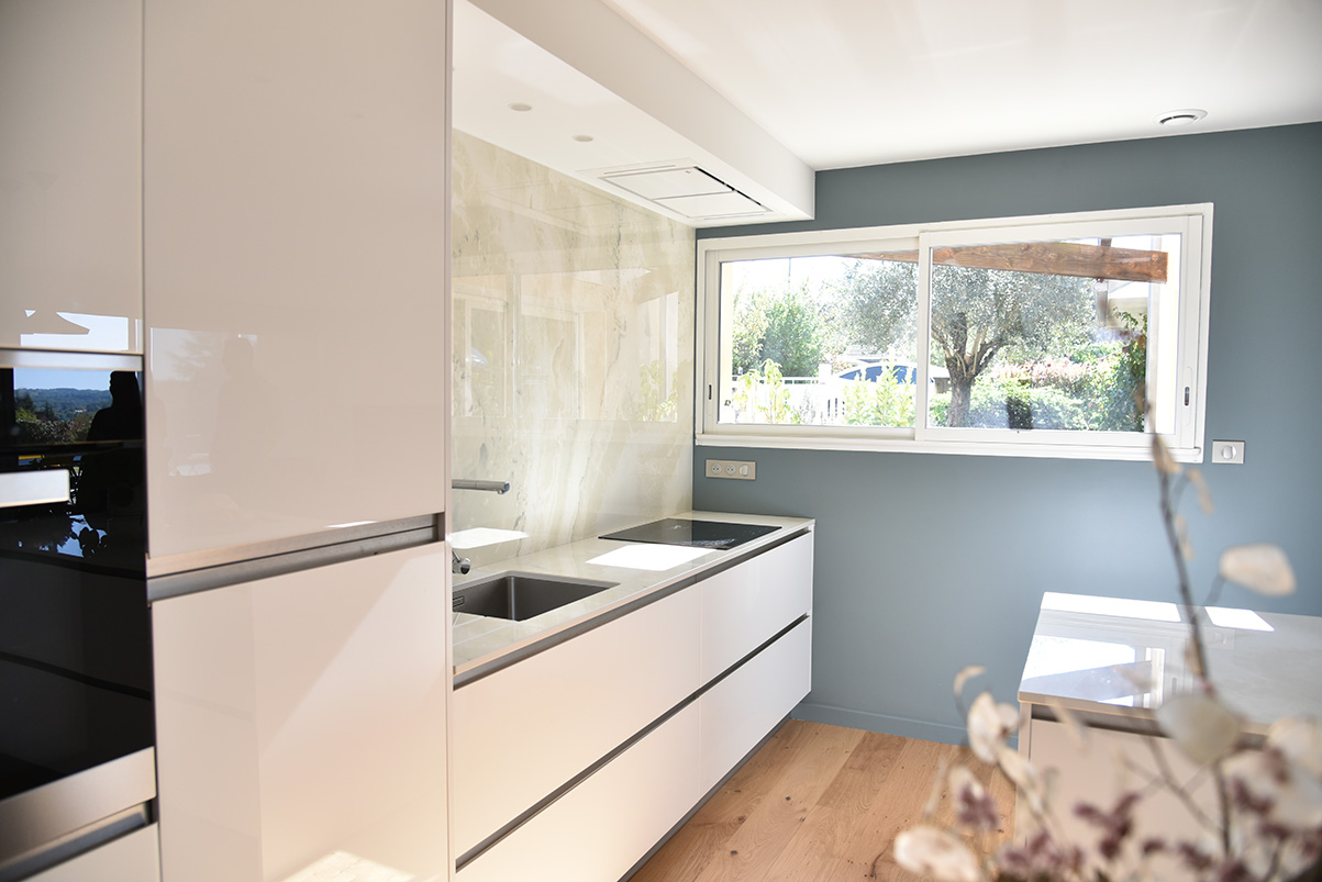 Cuisine blanche sur mesure