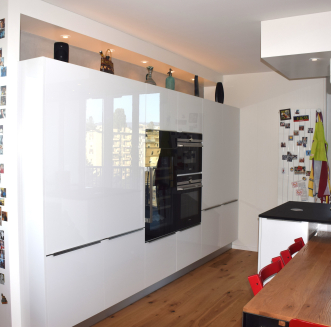 Cuisine laquée blanche