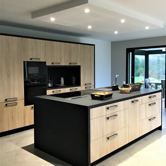 Cuisine noire et bois