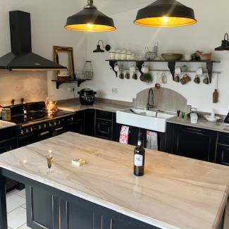 Cuisine noire et bois