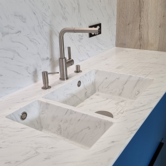 Evier blanc marbre