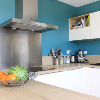 cuisine blanche et bois