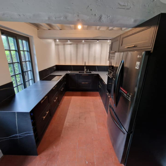 Cuisine noire marbre