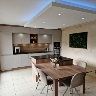 Cuisine blanche et bois