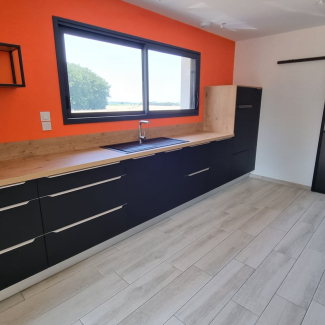 Cuisine noire et bois