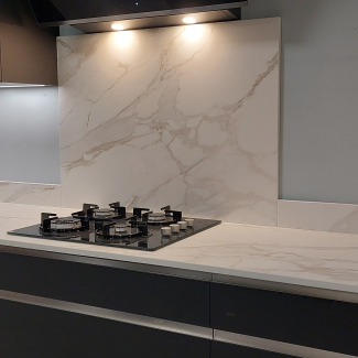 Cuisine noire et marbre