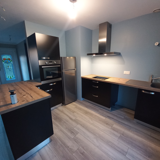 Cuisine noire et bois