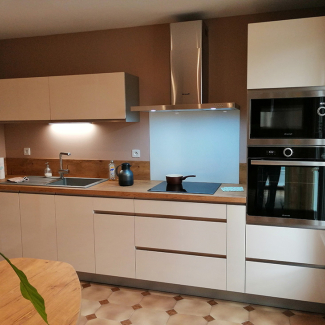 Cuisine blanche sans poignées