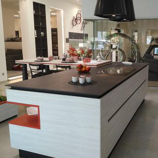 Cuisine blanche avec ilot