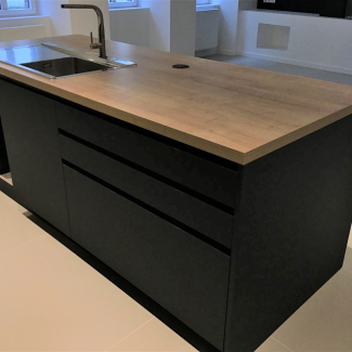 Cuisine noire et bois