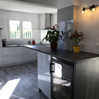 Cuisine laquée blanche