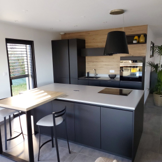 cuisine noire et blanche