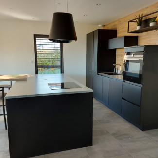 cuisine noire et blanche