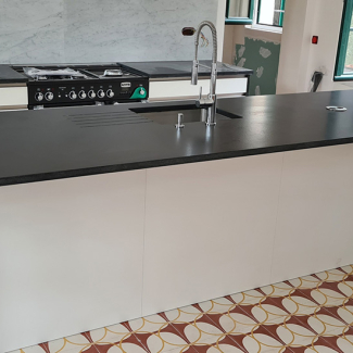 Cuisine blanche et noire