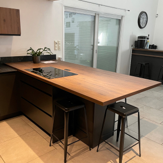 Cuisine noir et bois en G