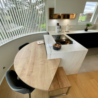 Cuisine noire et bois