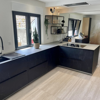 Cuisine noire et bois